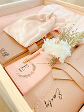 Load image into Gallery viewer, bethy