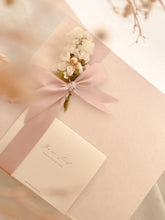Load image into Gallery viewer, Golden Wine Single Set