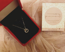 Load image into Gallery viewer, swirl diamond