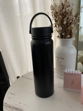 Load image into Gallery viewer, aesthetic water bottle