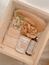 Load image into Gallery viewer, Mira