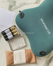 Load image into Gallery viewer, Aromatherapy Gift Set
