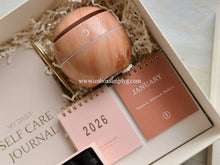Load image into Gallery viewer, Self-Care Holiday Box
