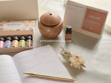 Load image into Gallery viewer, Self-Care Holiday Box

