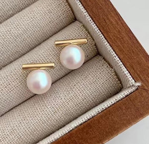 18K Rod Pearl Earrings