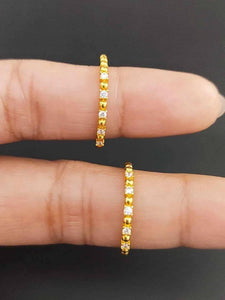 18k saudi gold minimalist ring | russian stones