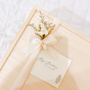 Golden Hamper Gift Set