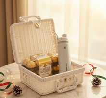 Load image into Gallery viewer, Golden Tidings Basket

