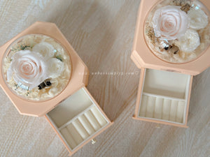 Jewelry Box with Preserved Blooms