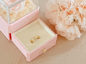 money catcher 18k ring | jewelry box with preserved flowers