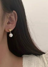 Load image into Gallery viewer, 18K HK setting South Sea Pearl Earrings
