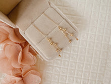 Load image into Gallery viewer, 18K Saudi Gold Dangling Earrings
