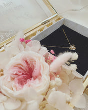 Load image into Gallery viewer, Heart of Gold Fiore Gift Set
